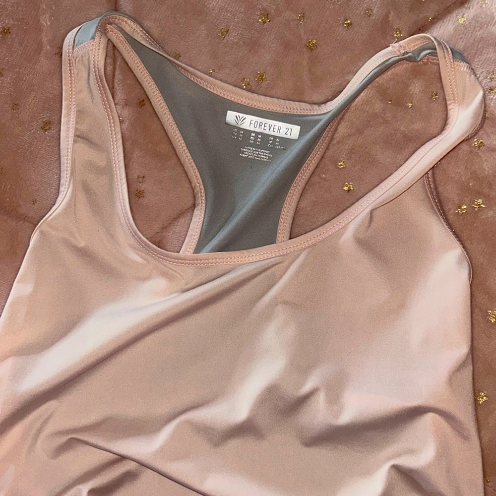 Athletic top from Forever 21! Size medium